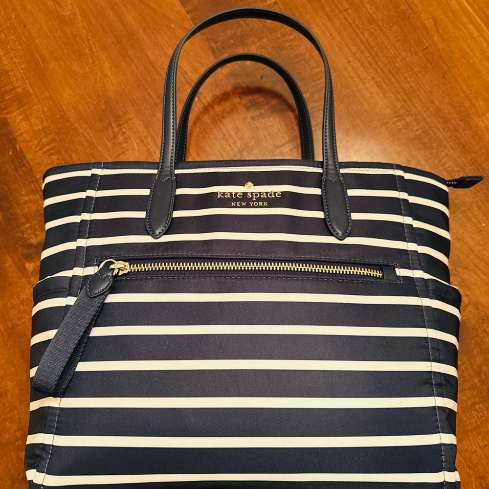 Kate Spade New York Chelsea Medium Striped Navy and White Tote